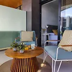 Sunset Waves Fresh Apartment